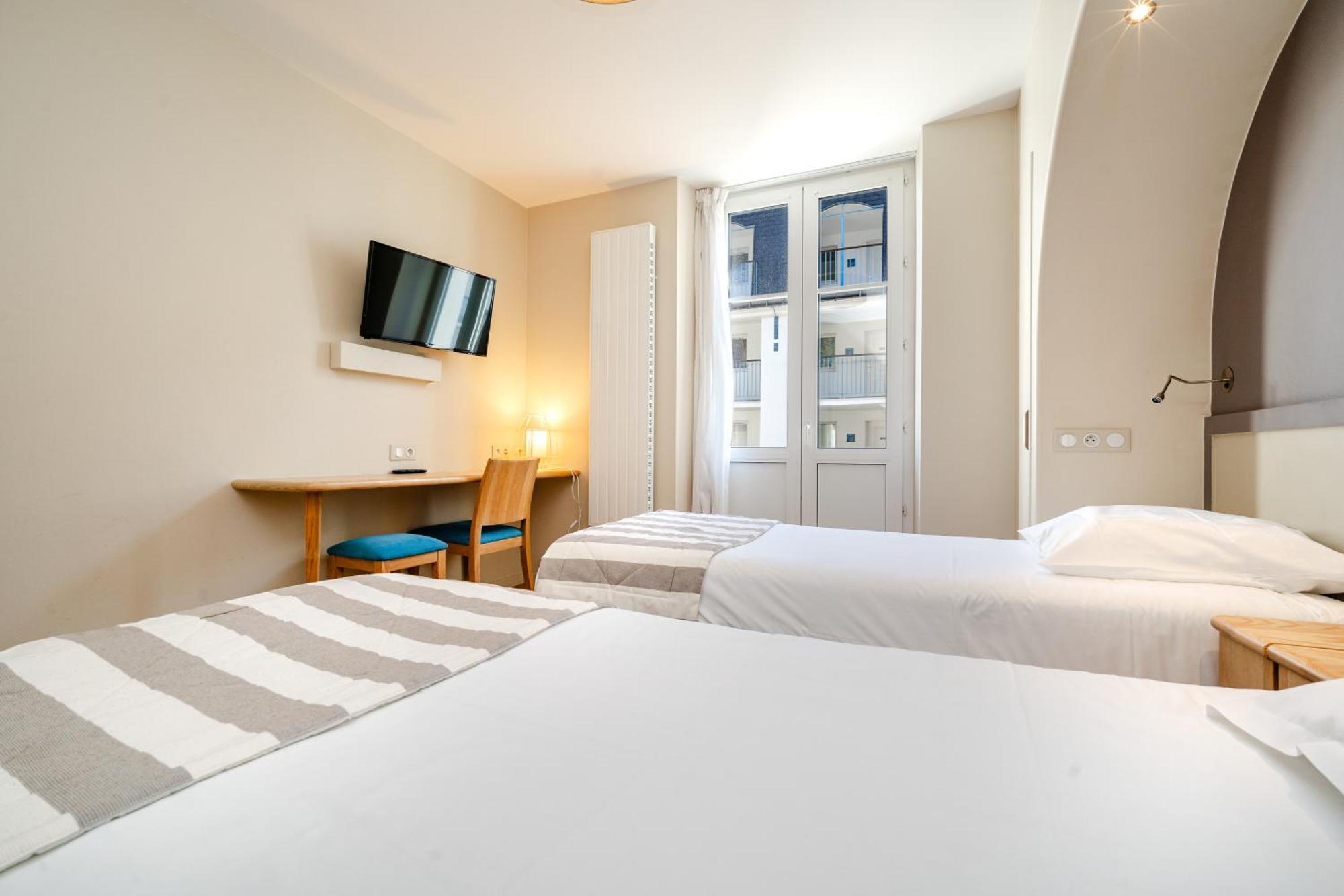 Village Vacances 3* Ternelia Les Residences D'Armor Douarnenez Bagian luar foto